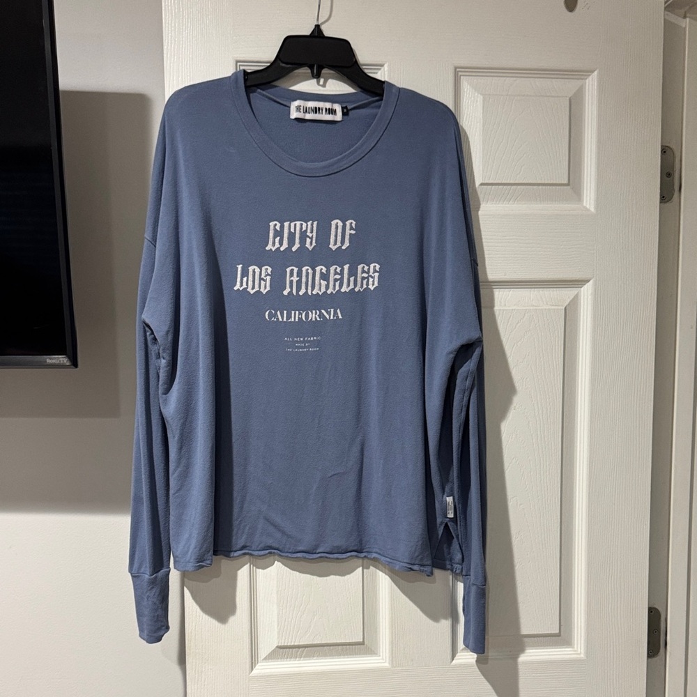 The laundry room Women pajamas  Slate Graphic Tee size m